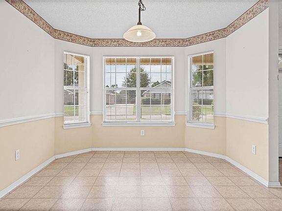 4th image of 1802 Woodmont Dr