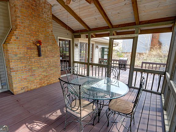 5th image of 253 Newport Rd SW