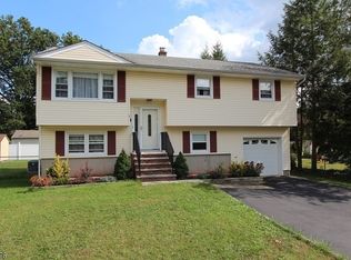 2 Bobing Ct, South Plainfield, NJ