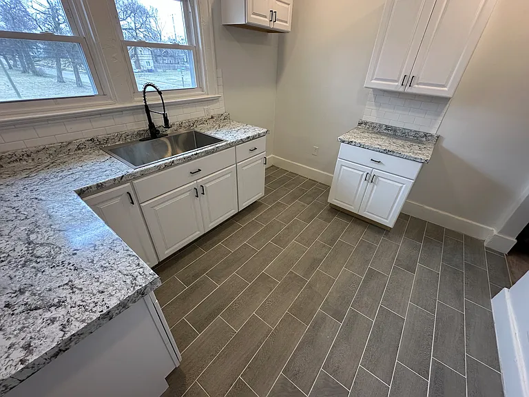 2920 Virginia Park St #2 — Photo 4