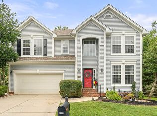6842 Charter Hills Rd, Charlotte, NC 28277