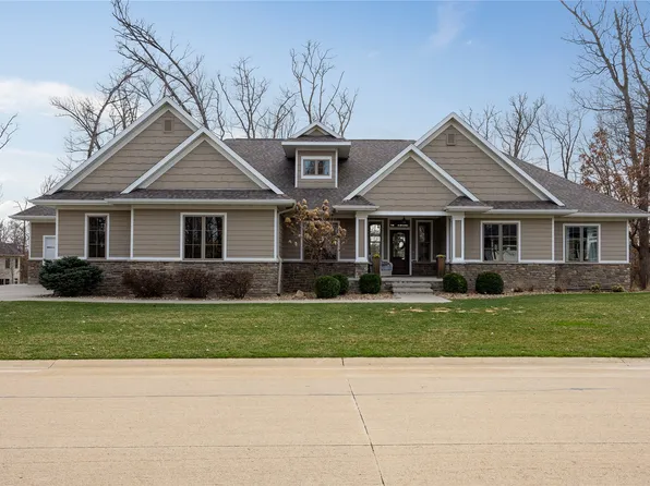 4801 Keystone Rdg SE, Cedar Rapids, IA 52403