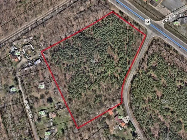 205 Valley Dr, Lexington, NC 27292