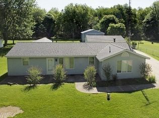 15198 Ackerson Dr, Battle Creek, MI 49014