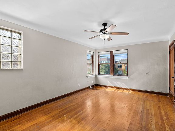 4th image of 3908 Chippewa St