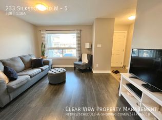 233 Silkstone Rd W #5, Lethbridge, AB T1J4J9
