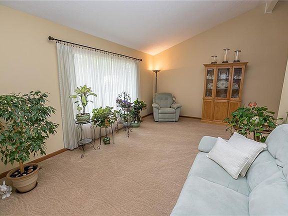 5th image of 11920 Rolling Meadow Ln