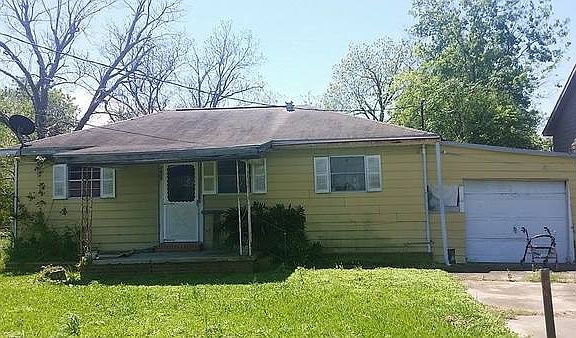 2nd image of 8607 Davis Ave