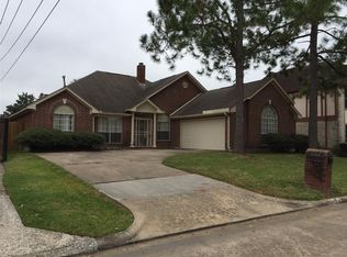 3243 Ashfield Dr, Houston, TX 77082