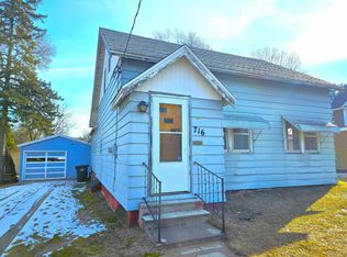 716 S Lincoln St, Shawano, WI 54166