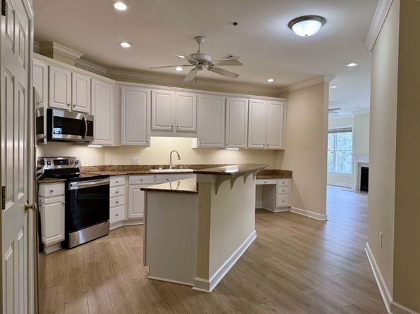 400 Rudee Point Rd APT 107