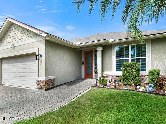 3rd image of 11757 LAKE BEND Circle