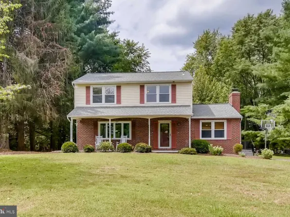 1108 Stromko Dr, Fallston, MD 21047