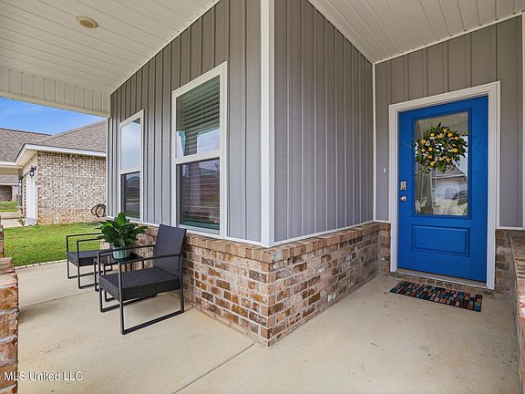 2nd image of 5495 Overland Dr