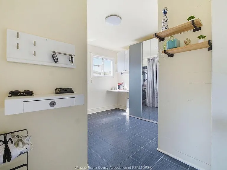 395 Brighton Rd — Photo 16