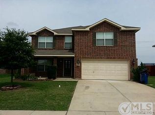 114 Palomino Ln, Krum, TX 76249