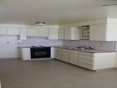 2nd image of 438 Sage St APT 1