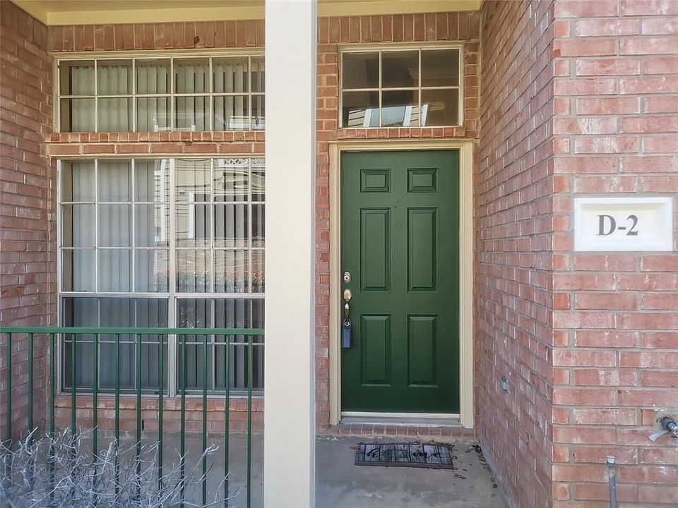 1st image of 2710 Grants Lake Blvd Unit D2
