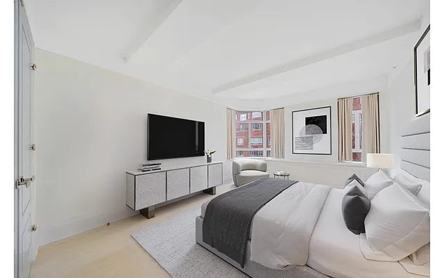 Rented by Douglas Elliman | media 18