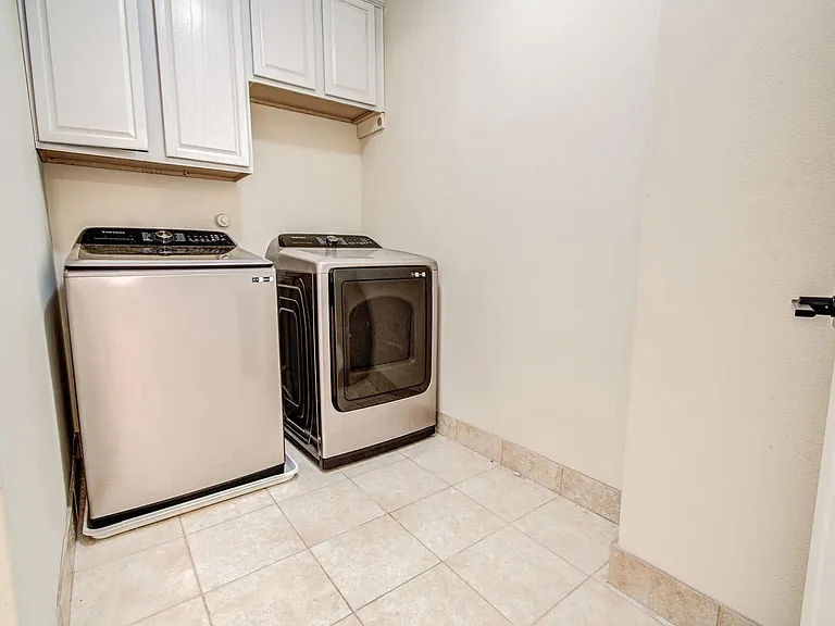 Laundry Room Cabinet