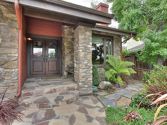 5th image of 1527 Monteval Pl