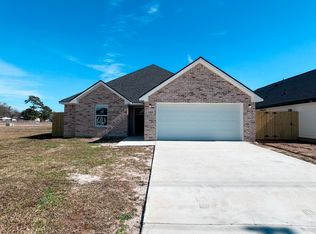 2820 Saint Helena St, Beaumont, TX 77703