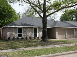 20430 Rustwood Ln, Humble, TX 77338