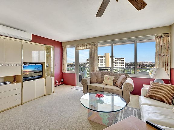 5th image of 3233 NE 34th St APT 1506