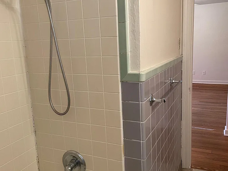 5838 Elmer St #1 — Photo 15
