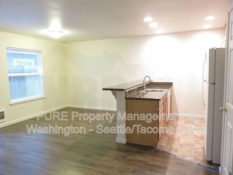 4324 S Lawrence St #A — Photo 8