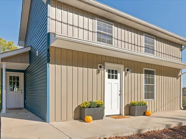 4091 Spring Hill Rd, Staunton, VA 24401