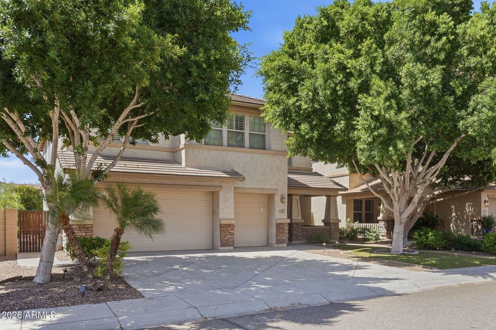 5126 W SWAYBACK Pass, Phoenix, AZ 85083 home