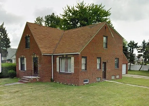 4295 Brookside Blvd — Photo 1