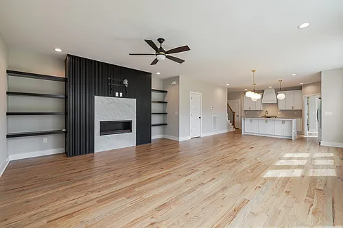 1810B Delta Ave Photo 1