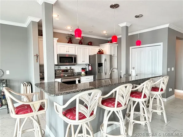 18136 Millstone Cove Rd Unit 134, Gravois Mills, MO 65037
