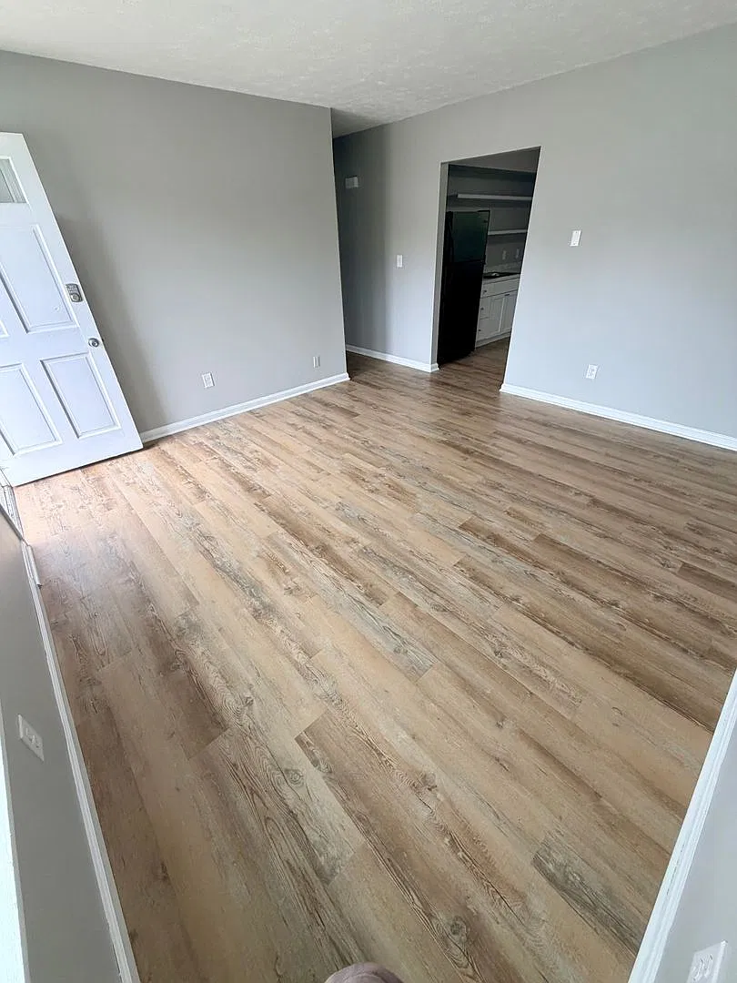 Cozy 3 Bed 1 Bath Home in Lexington KY — Photo 4