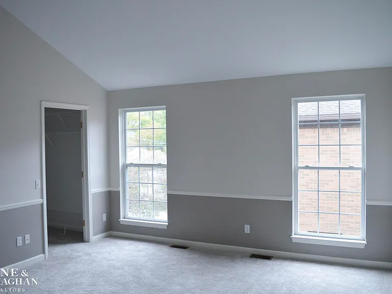 860 Neff Rd — Photo 11