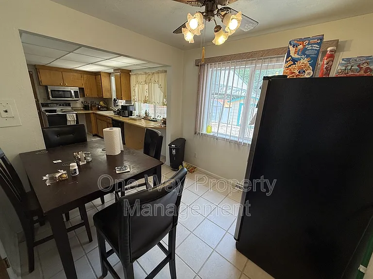500 26th Avenue Ct — Photo 6