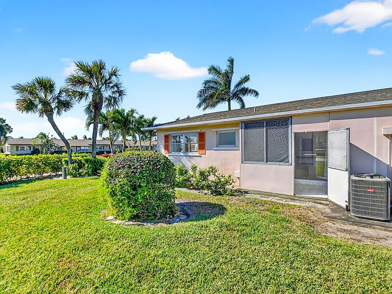 2783 Dudley Dr E #D — Photo 30