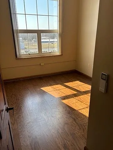 112 W Main St #302 — Photo 12