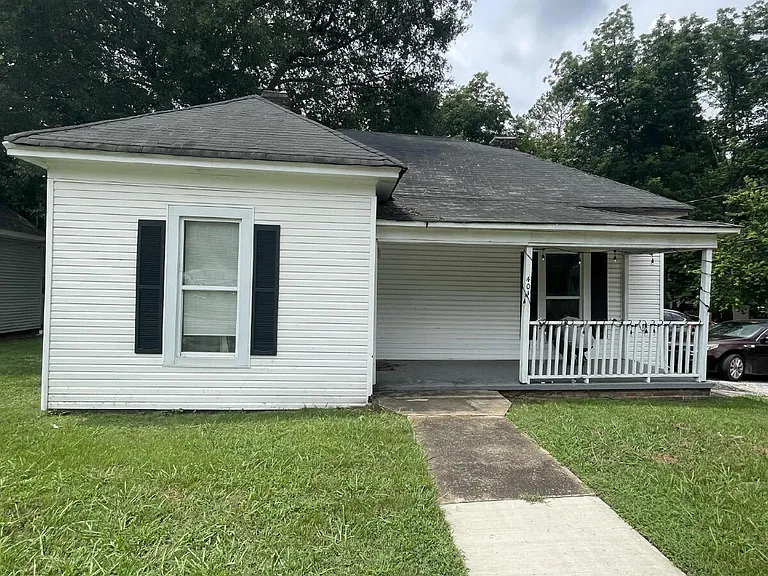 401 Elm St — Photo 1