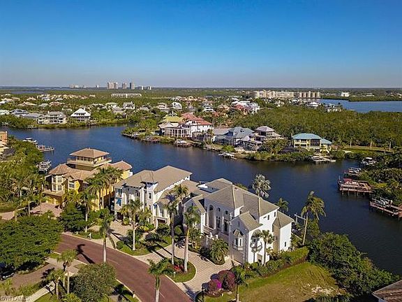 2nd image of 234 Barefoot Beach Blvd