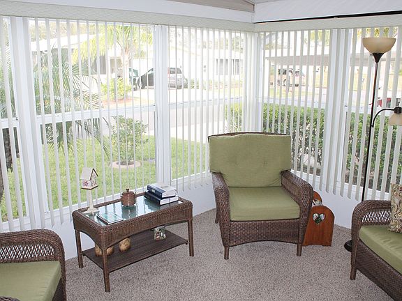 Under air Florida Room