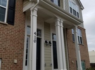 410 Prairie Ct, Morton Grove, IL 60053