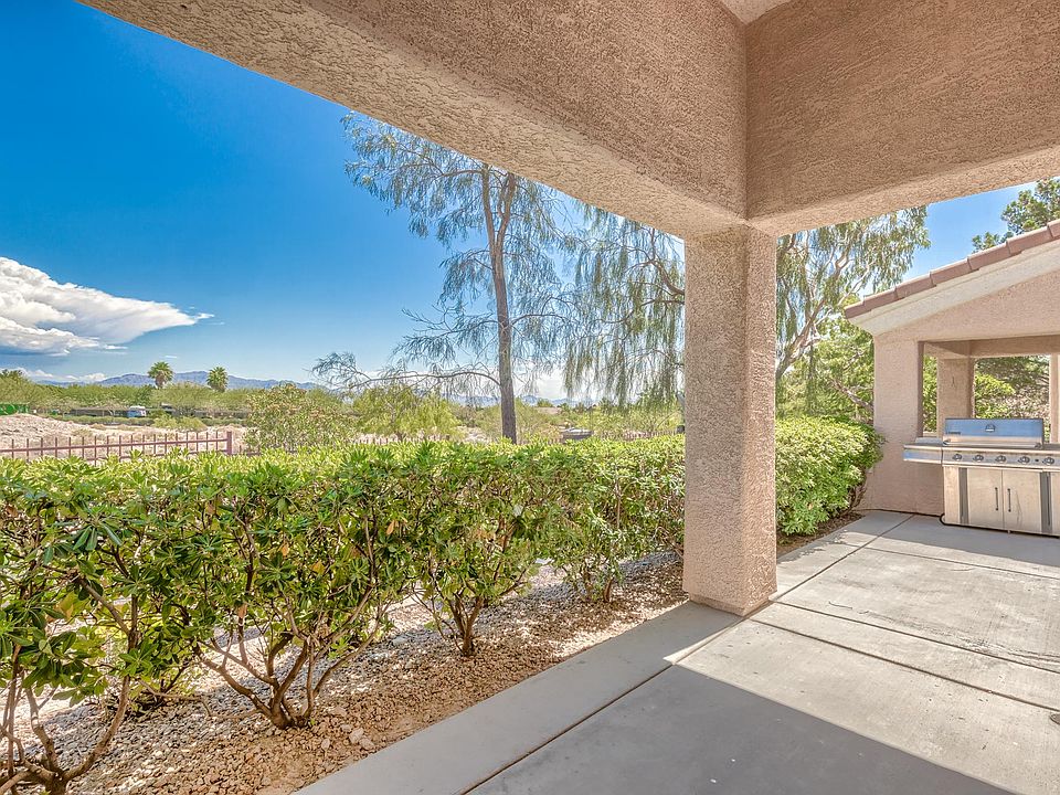 1st image of 2057 Summer Blossom Ct Unit 102