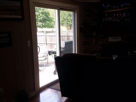 3rd image of 1607 Randford Pl