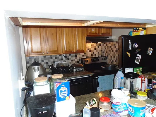 Rented by 18 REALTY | media 5