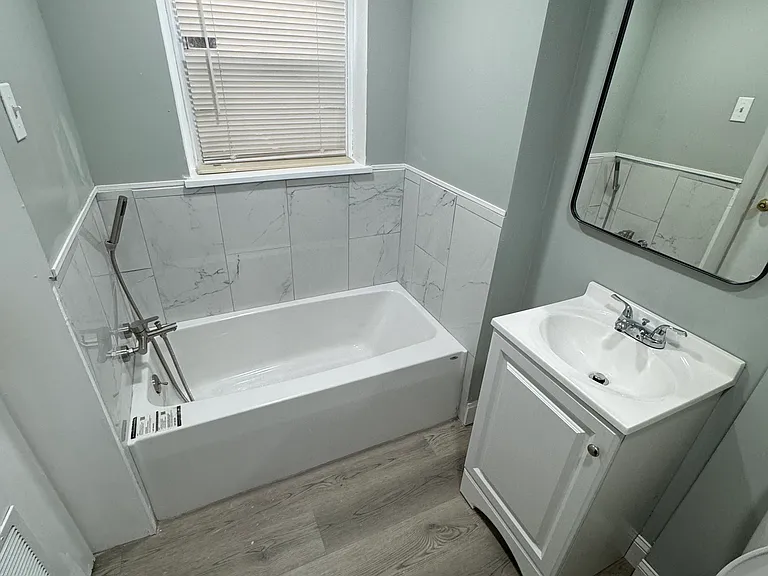Bathroom with tub