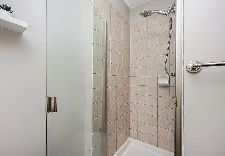 220 Village Ter SW #2 — Photo 18