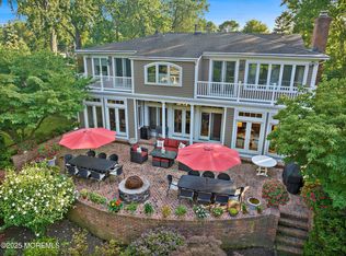 25 Oakes Rd, Rumson, NJ 07760